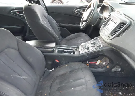 2015 Chrysler 200 Limited из США, поврежденный, VIN 1C3CCCAB7FN608250